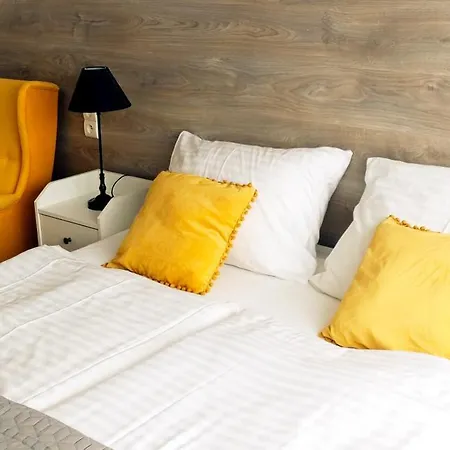 Flaming فندق مبيت وإفطار 3*