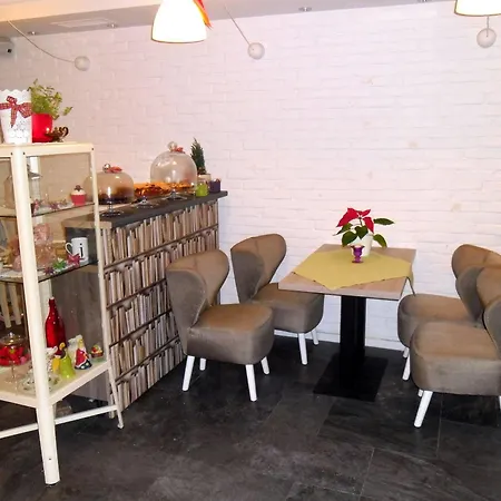 Flaming Bed & Breakfast Sopot