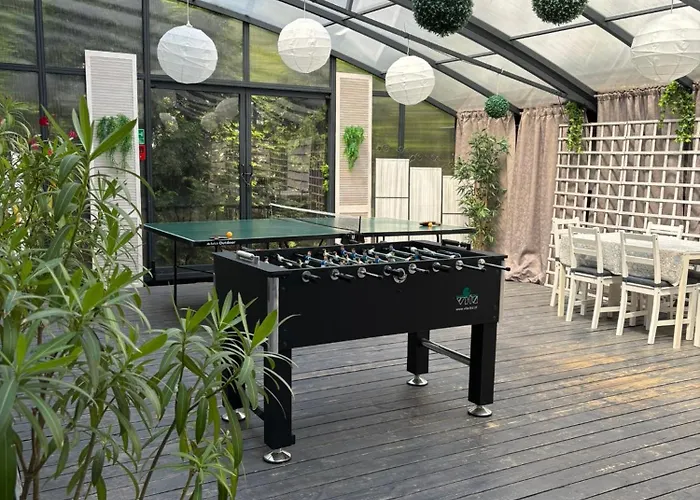 Flaming לינה וארוחת בוקר