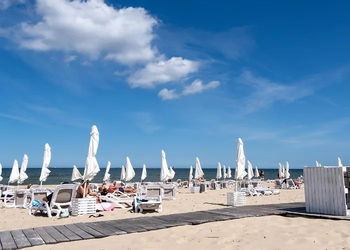 Flaming לינה וארוחת בוקר