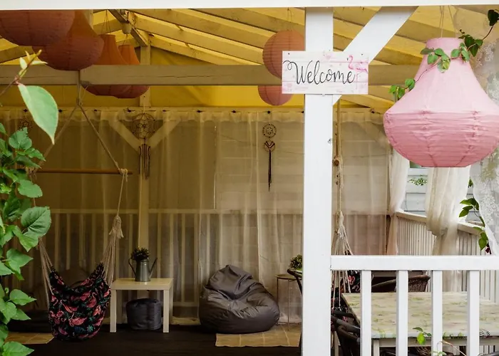 Flaming לינה וארוחת בוקר