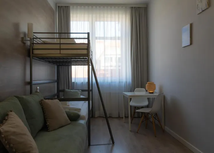 Flaming ベッド・アンド・ブレックファスト 3*