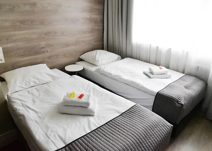 ベッド・アンド・ブレックファスト Flaming 3*