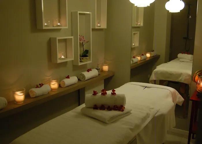 Flaming ベッド・アンド・ブレックファスト 3*